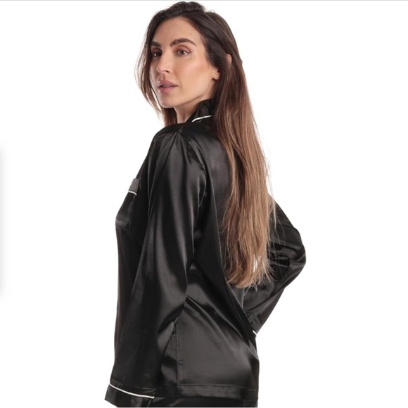 Just Love Two Piece Glazed Satin Black Pajama Set Size 1X - Picture 3 of 4